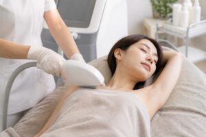 脱毛と毛嚢炎の見分け方と治し方は？